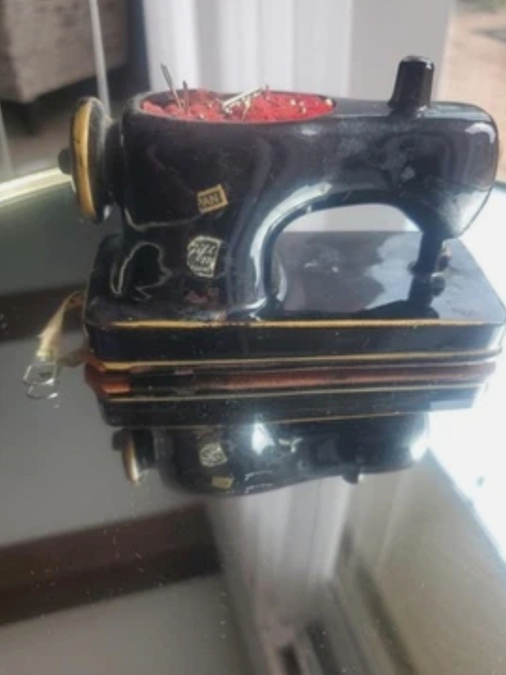 Japanese Ceramic 1950-60 Sewing Machine Pin Cushion Accessory
